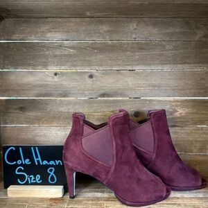 Cole Haan Jones Peep Toe Bootie Cordovan Suede Size 8
